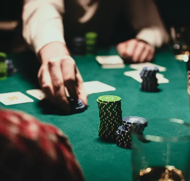 Melhores livros sobre poker: leituras que elevam seu nível nas mesas